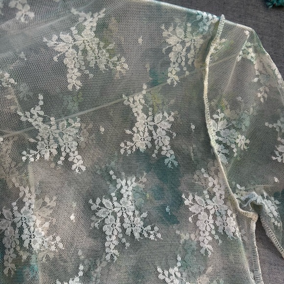 Free people sheer layering top XS white green lace floral - Picture 2 of 3
